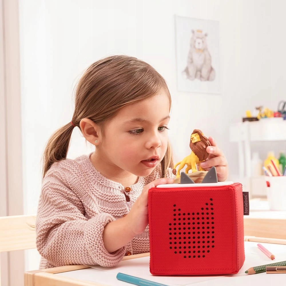 Tonies Geschaft -Tonies Geschaft ZESTAW STARTOWY TONIEBOX CZERWONE PUDELKO Z OPOWIESCIAMI AUDIO Kolor czerwony